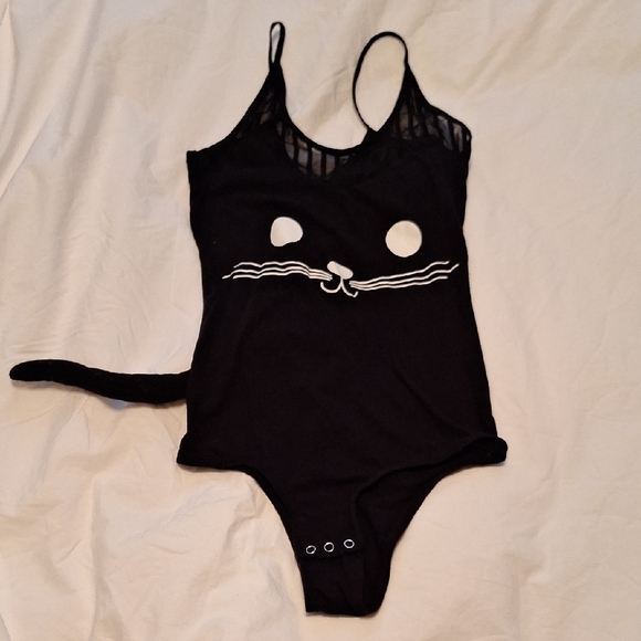 Black Cat Design One Piece - Picture 1 of 6